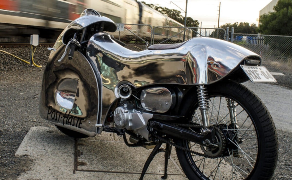 de una moto de cartero de 105 cc a escul 1 de una moto de cartero de 105 cc a escul 1