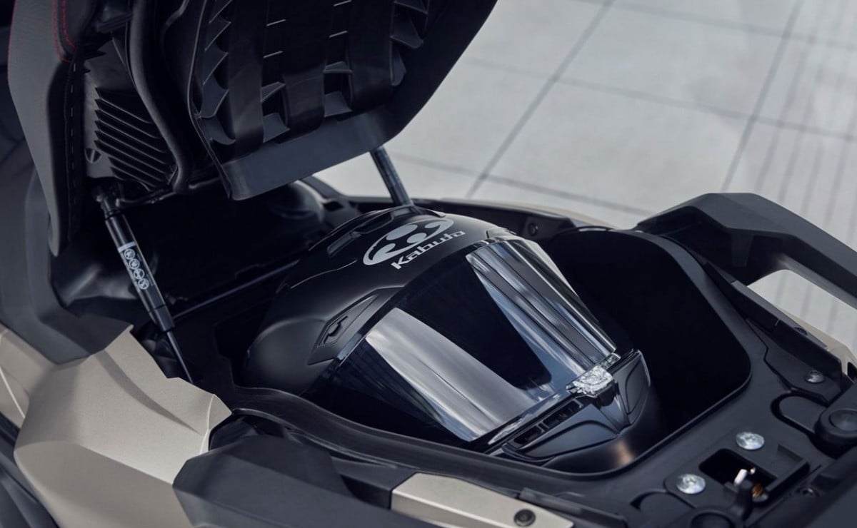 honda forza 750 58 6 cv y 69 nm para des 1200x740 1 Honda Forza 750: 58,6 CV y 69 Nm para destronar a la TMAX con 149 euros al mes