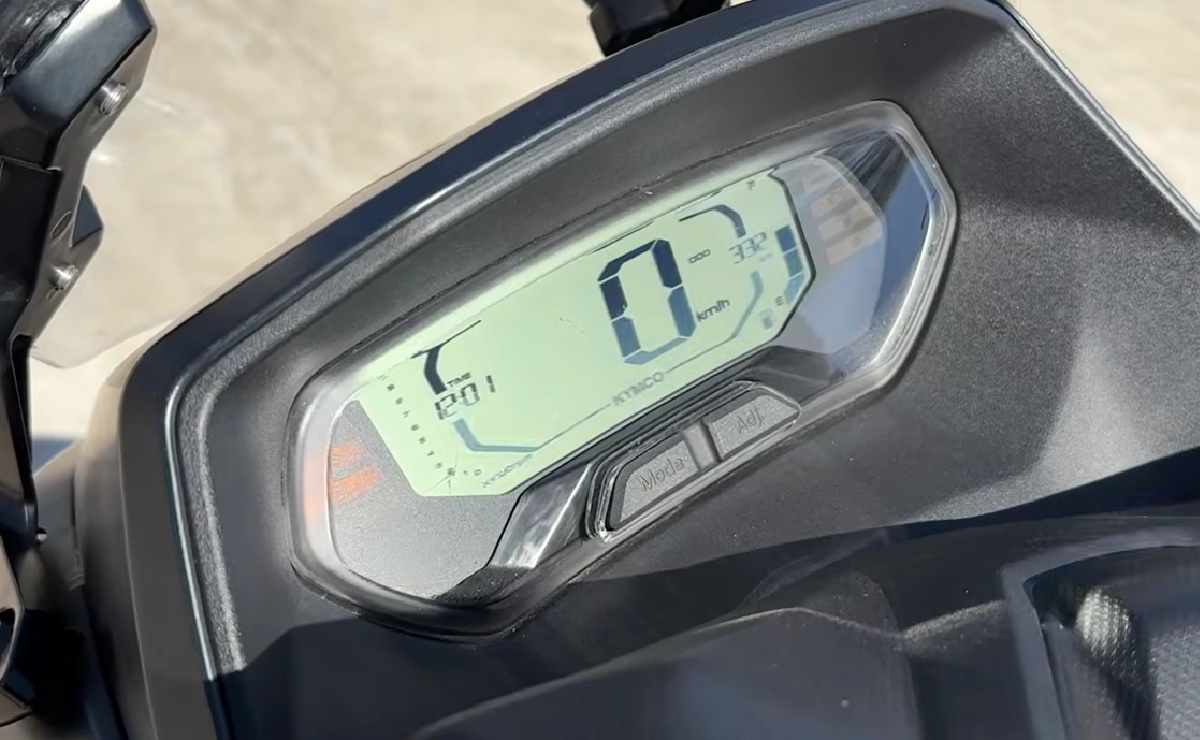 Kymco SkyTown 150 test ride
