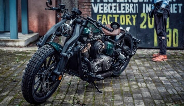 moto custom Benda Napoleon 125