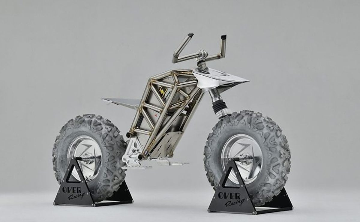 moto japonesa luna3