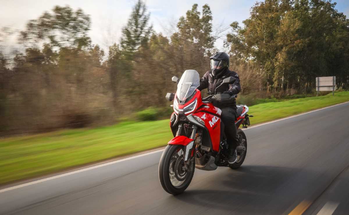 Moto Morini X-Cape 1200