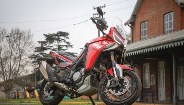Moto Morini X-Cape 1200