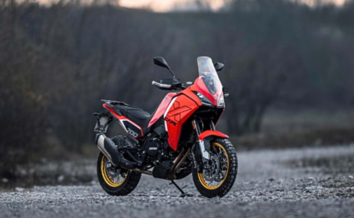 moto-morini-x-cape-700-gold-edition