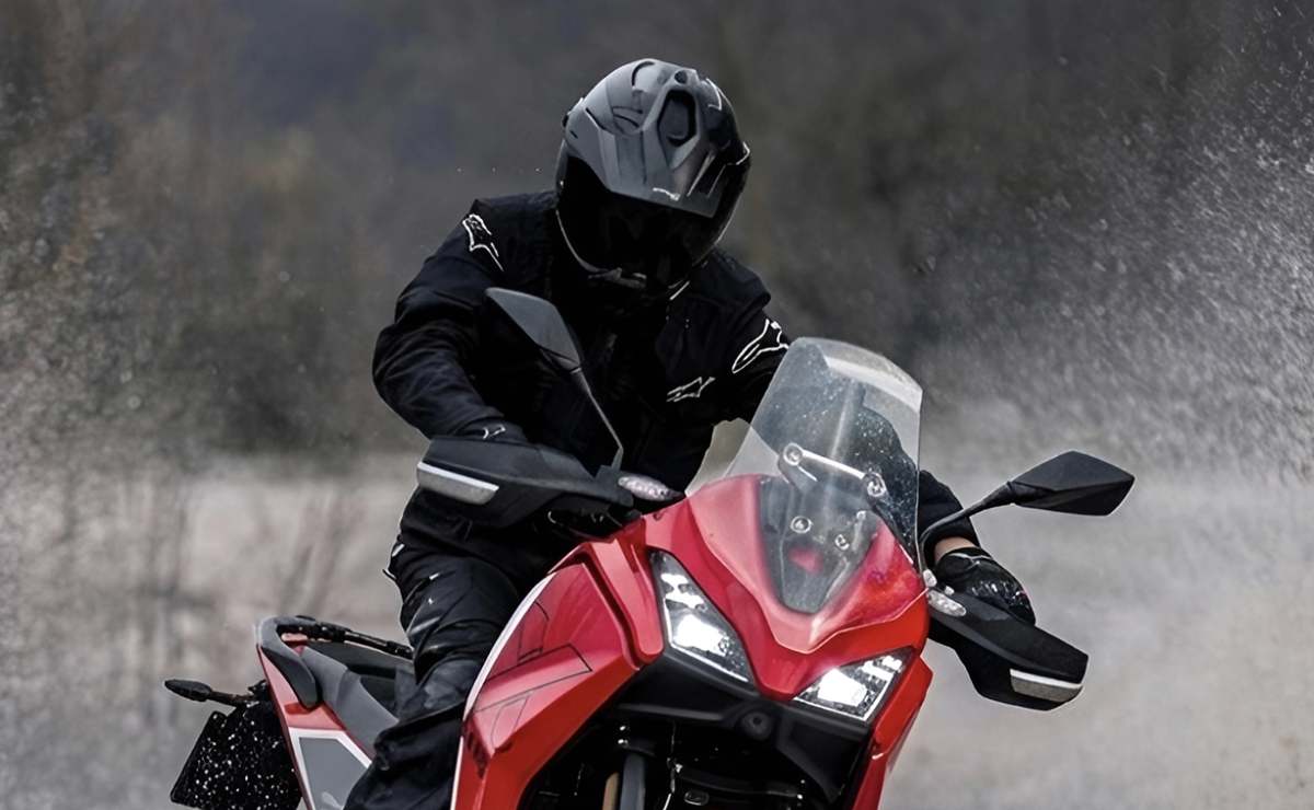moto-morini-x-cape-700-gold-edition