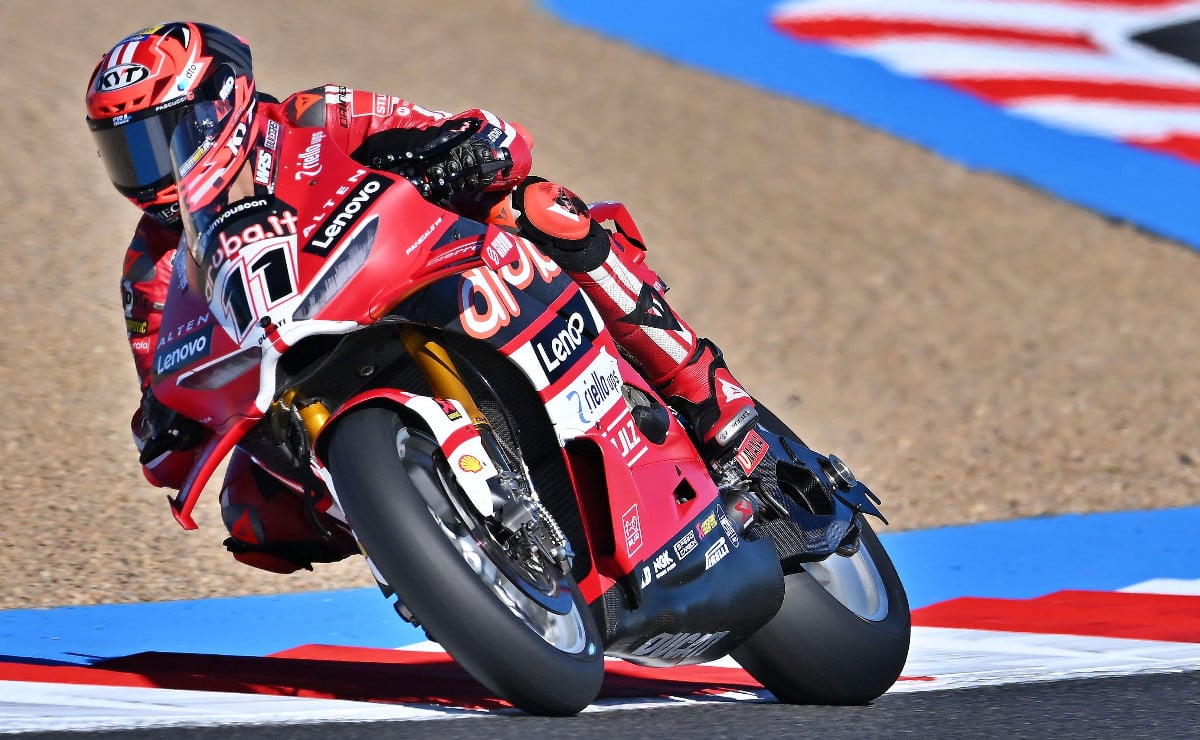 nicol bulega arras en superbike gan las