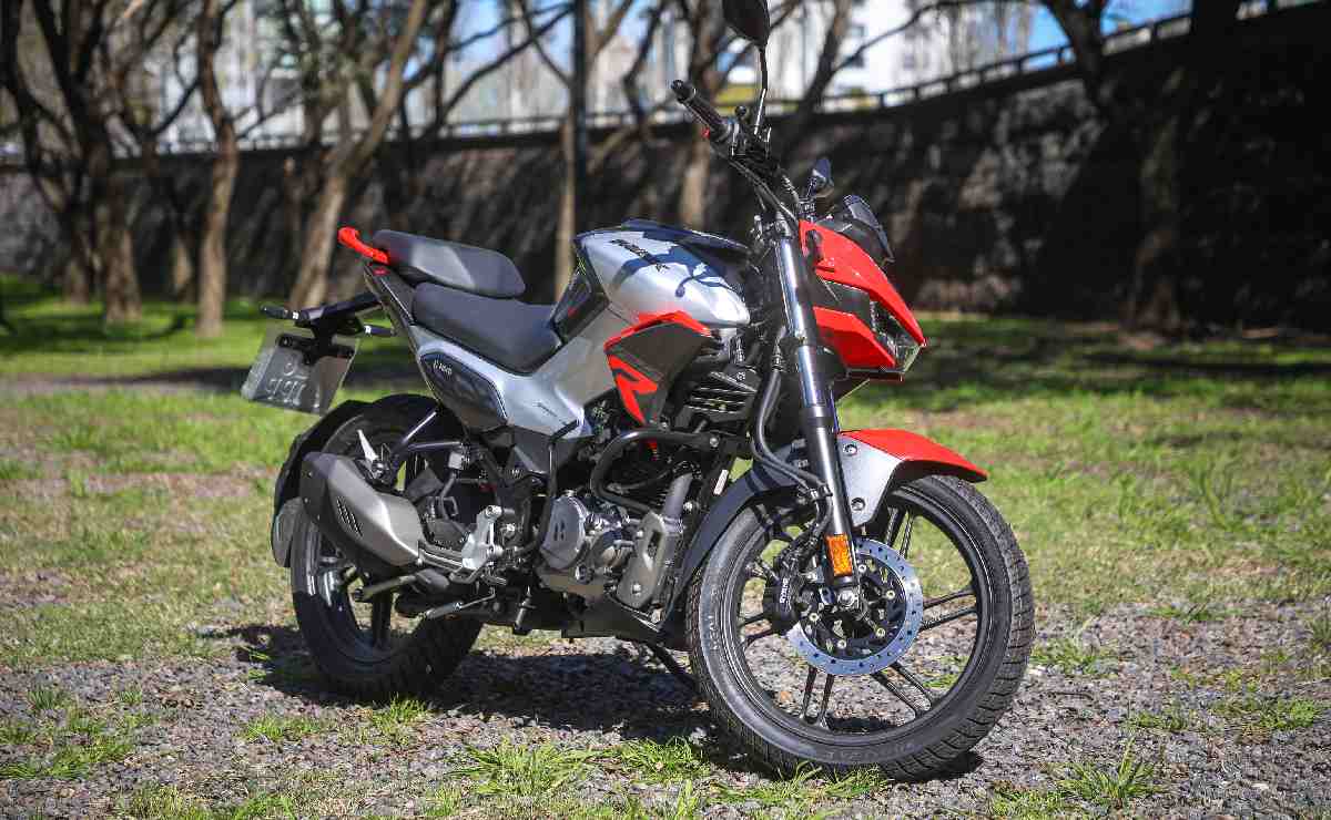 Hero Hunk 125 R Test Ride