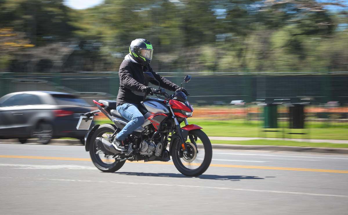 Hero Hunk 125 R Test Ride