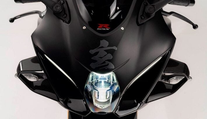 La Suzuki GSX-R1000R Stealth es "full black", tendrá solo 10 unidades y un precio llamativo