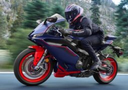 Yamaha R9 nuevos colores