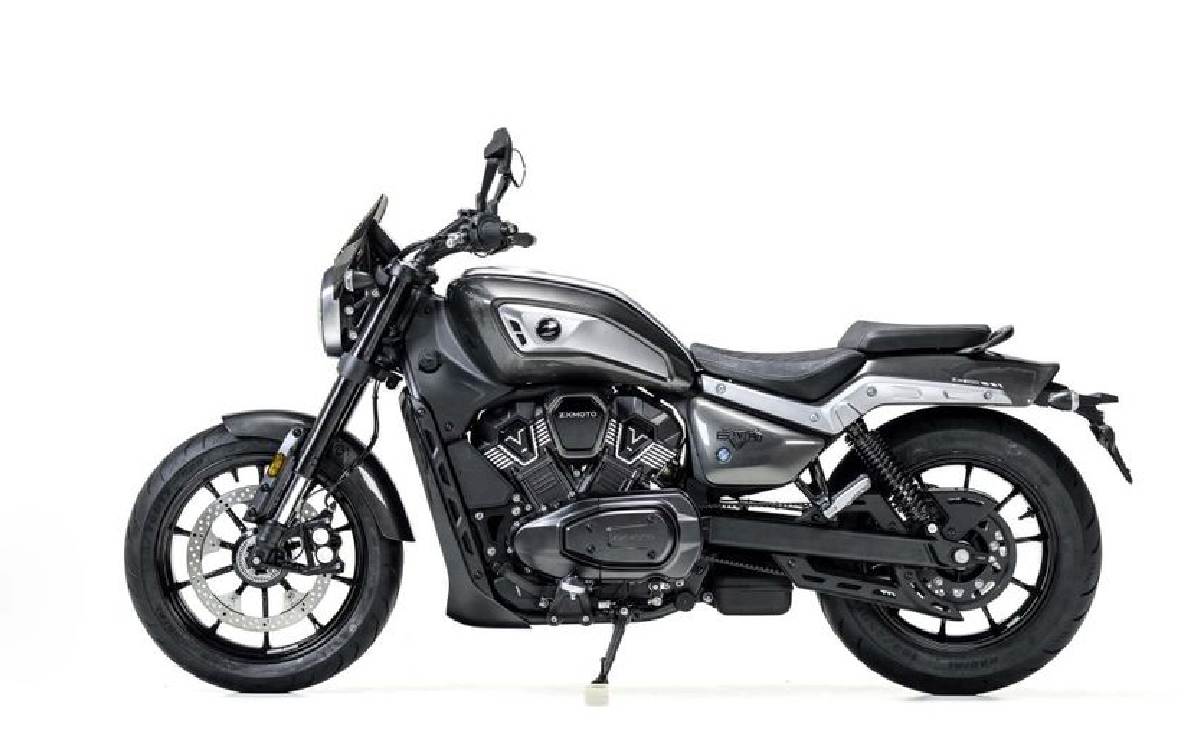 Esta novedosa marca china presnetó su primera moto custom: rival de CFMoto y Benda