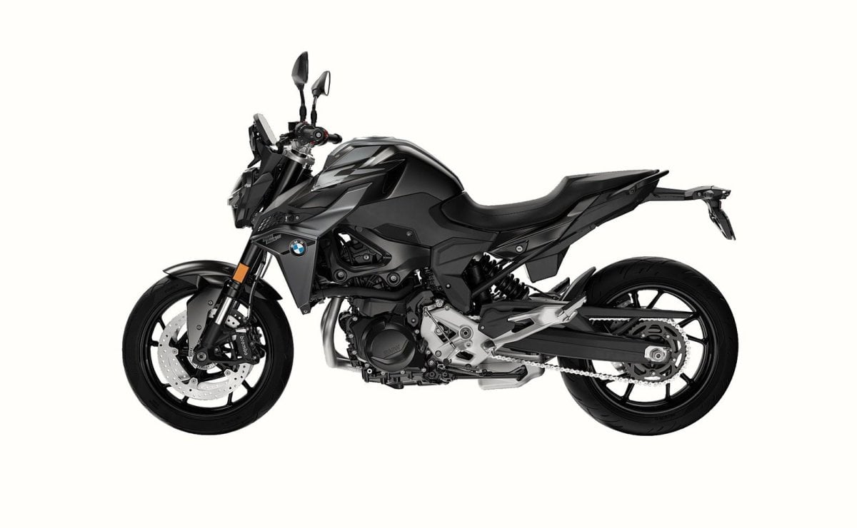 bmw f900 black edition3 BME F900 Black Edition