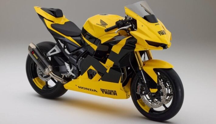 honda escondi en la semana de la moda de 1200x740 1