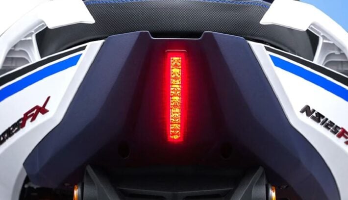 Honda NS 125 Free Gundam