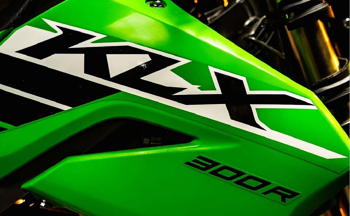 La Kawasaki KLX 300 se transforma en una moto de Rally