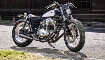 kawasaki w650 de heiwa 676 cc y chapa he 1200x740 1