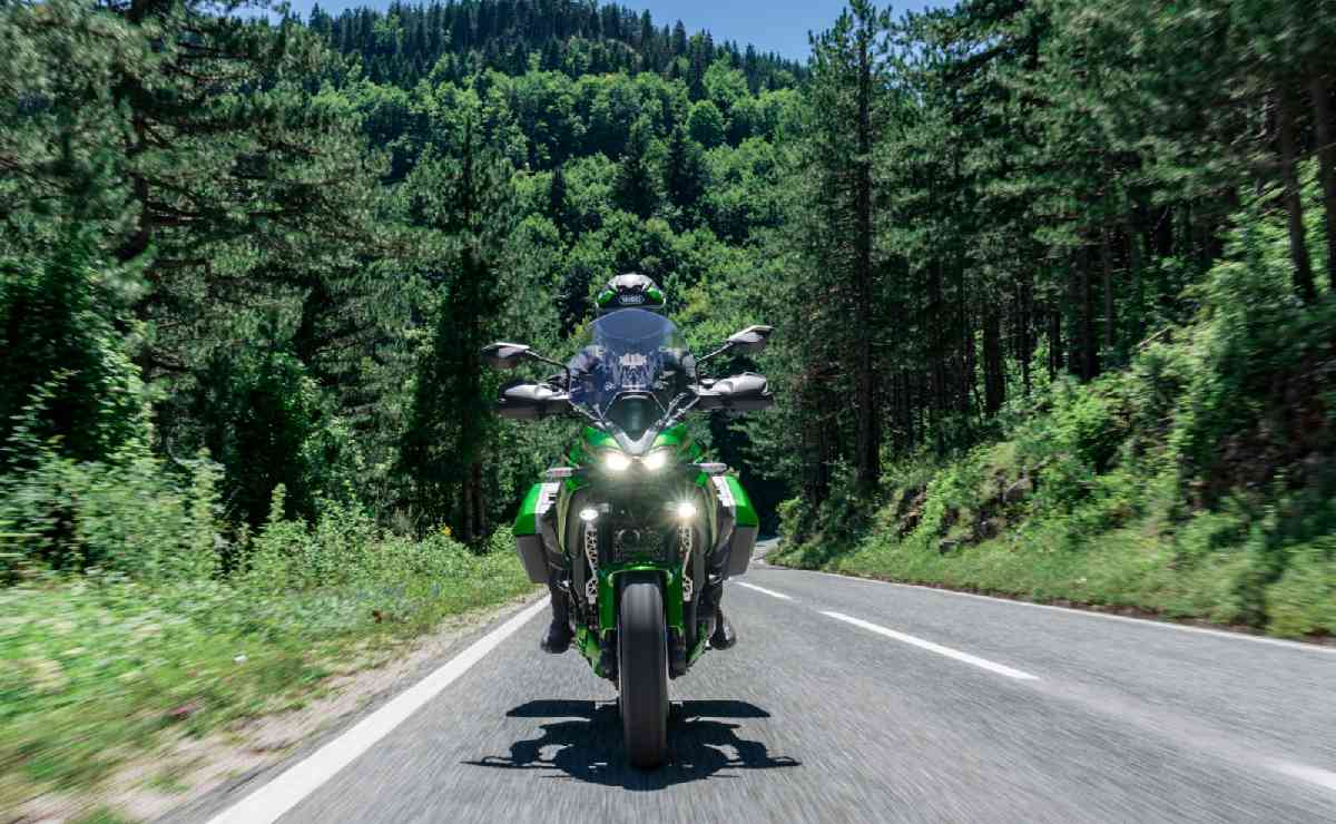 Kawasaki Versys 900