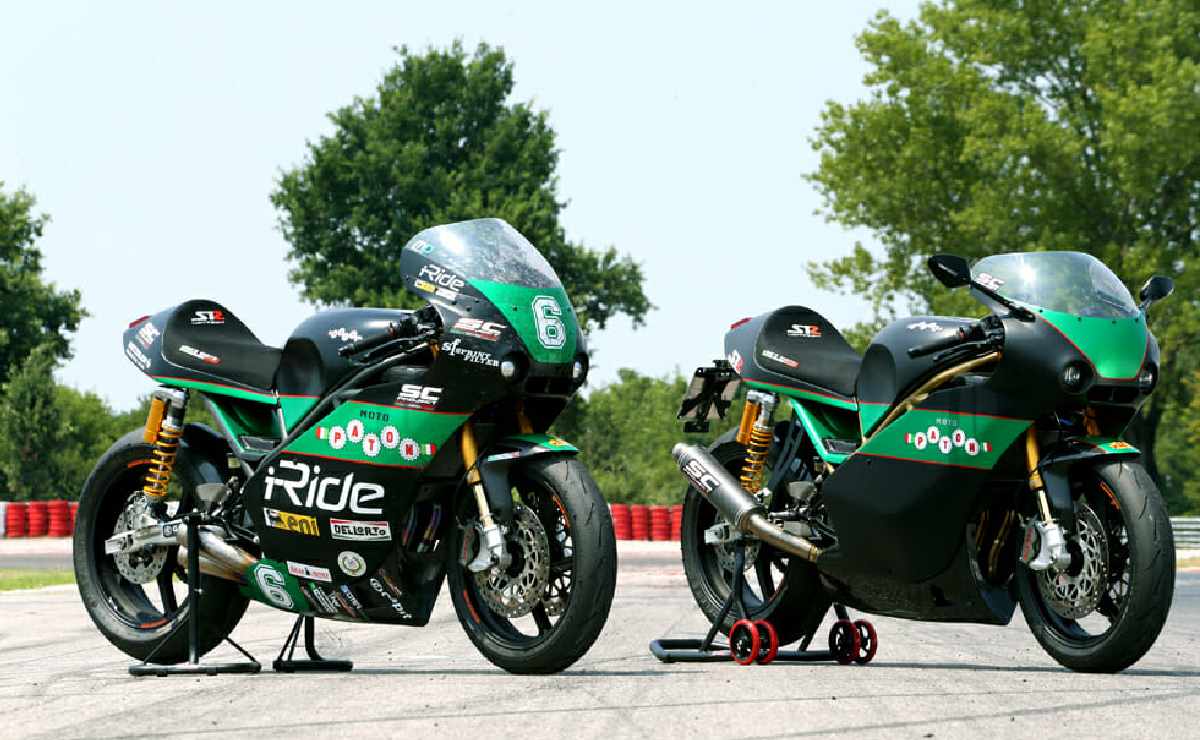 Moto deportiva Paton