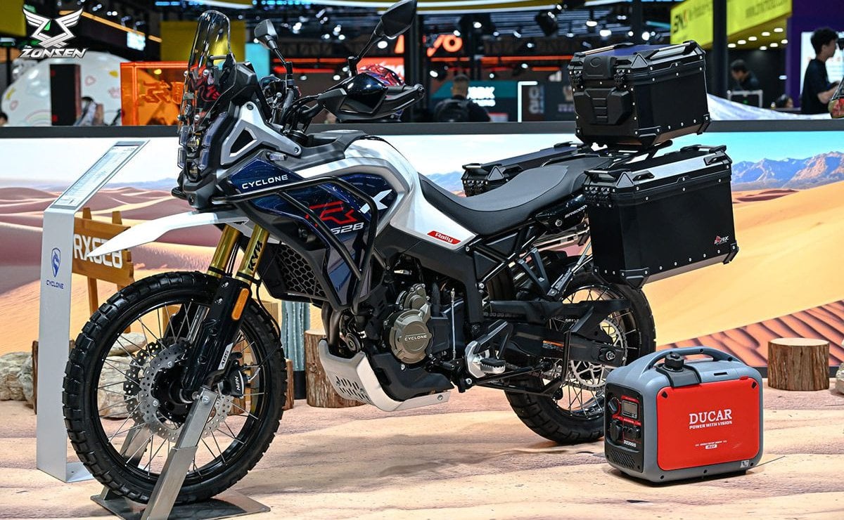 Moto trail Cyclone RX628