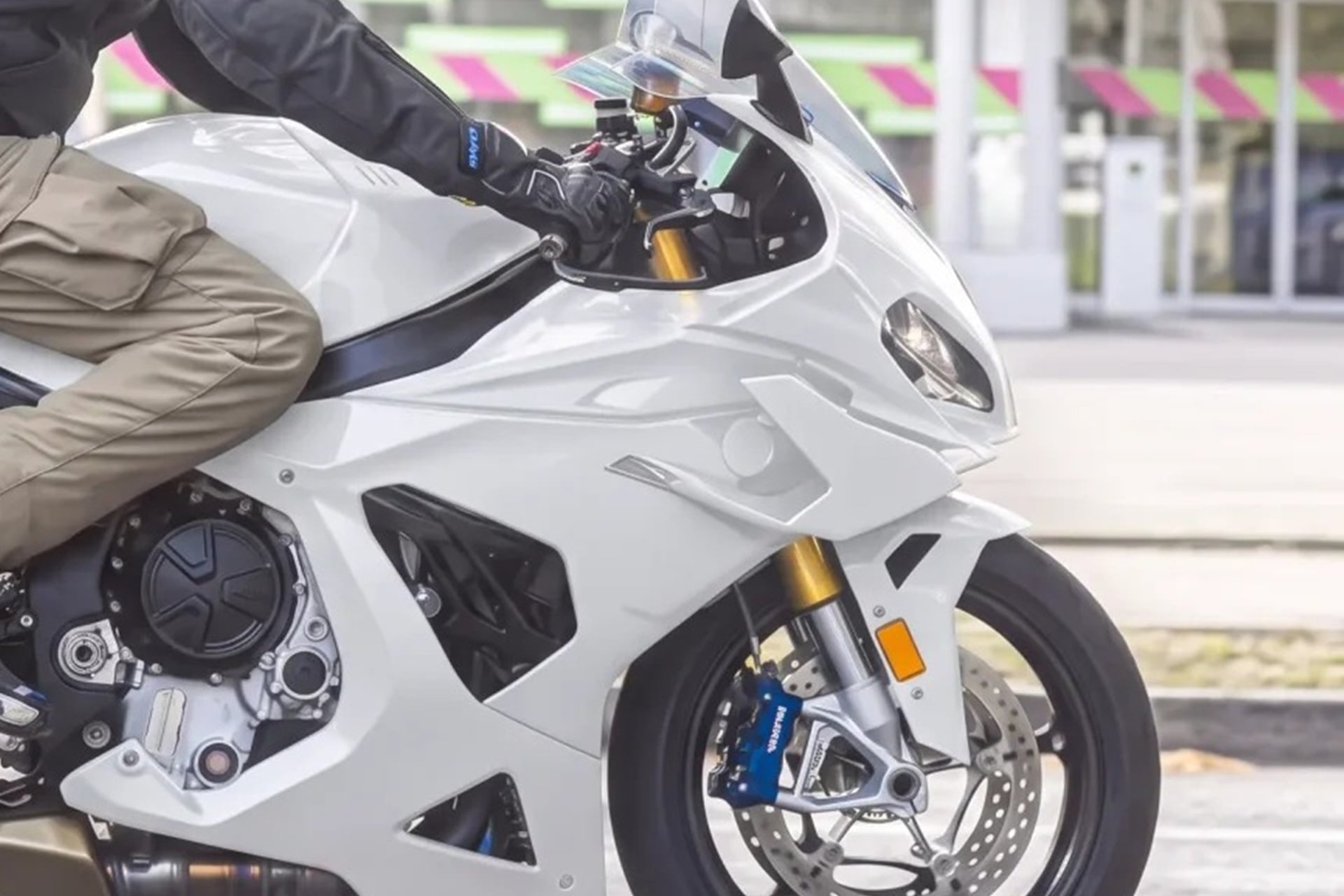 puede la nueva bmw s 1000 rr de 210 cv puede la nueva bmw s 1000 rr de 210 cv