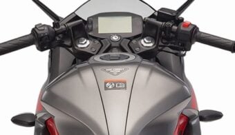 suzuki gixxer2 Suzuki Gixxer nuevos colores