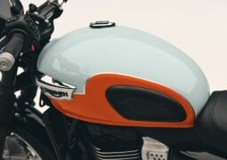 Triumph Bonneville T40