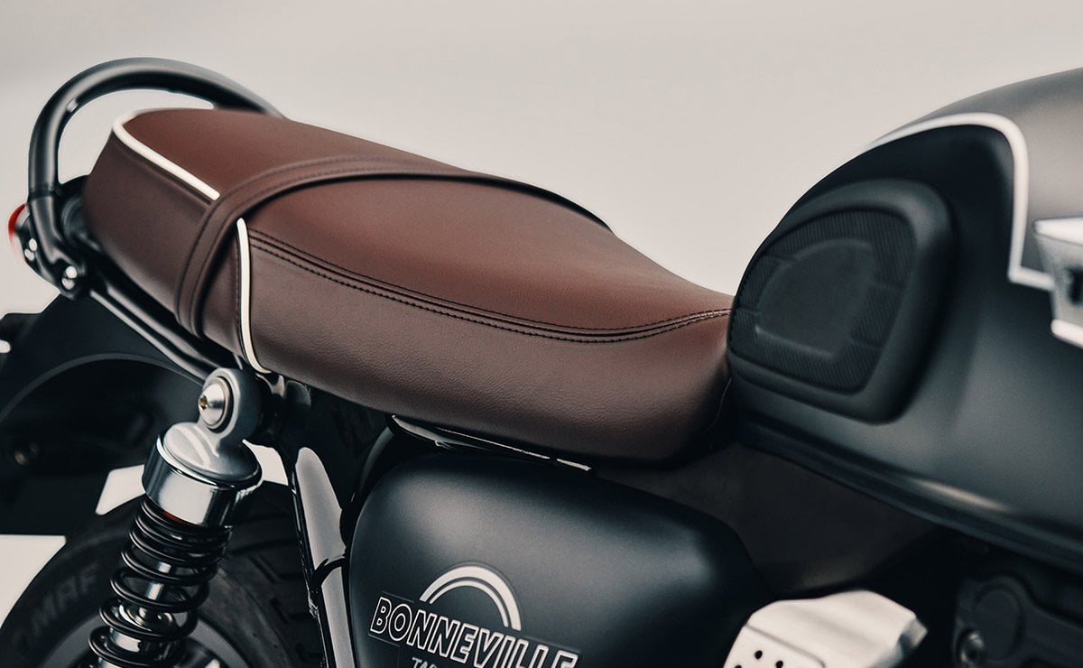 Triumph Bonneville T40