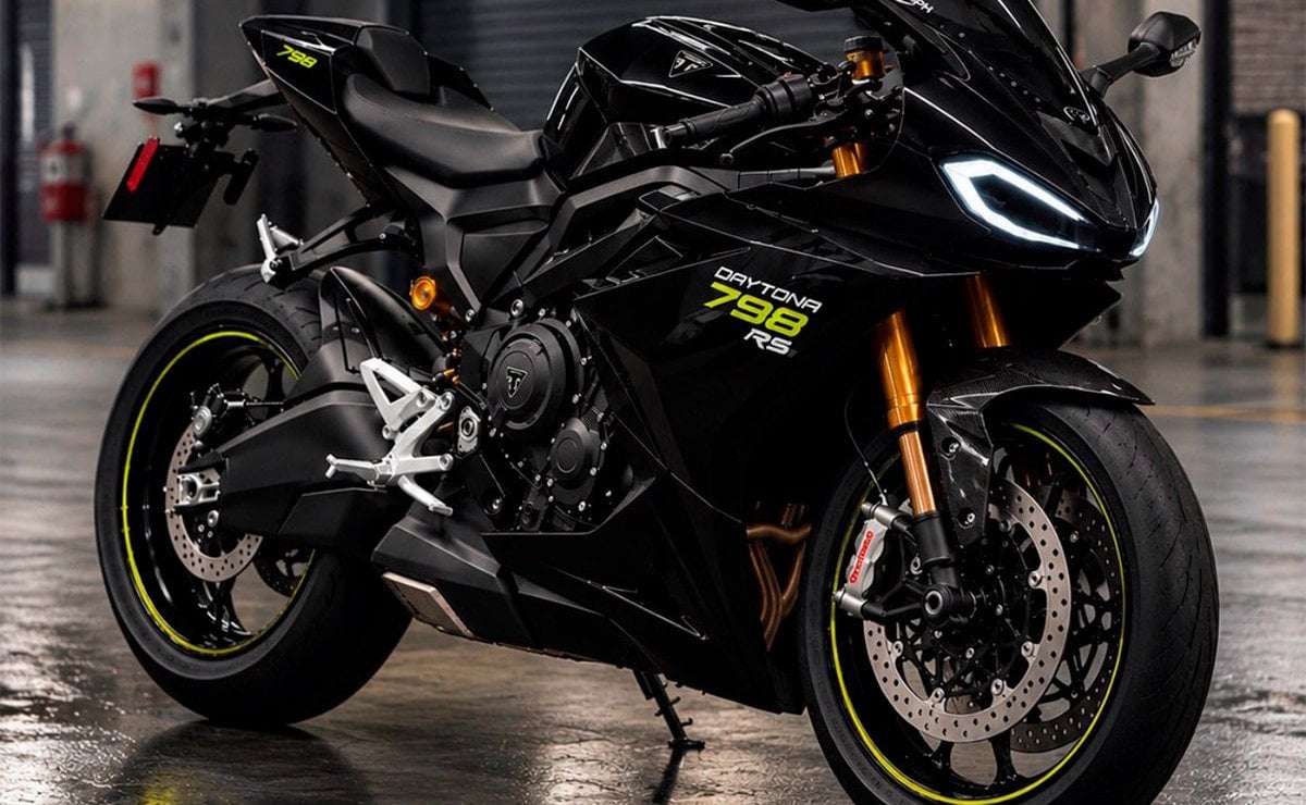 triumph daytona7982