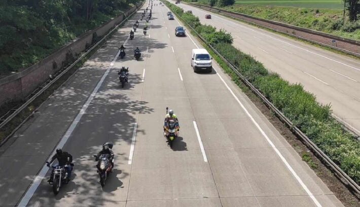 Motos velocidades autopista
