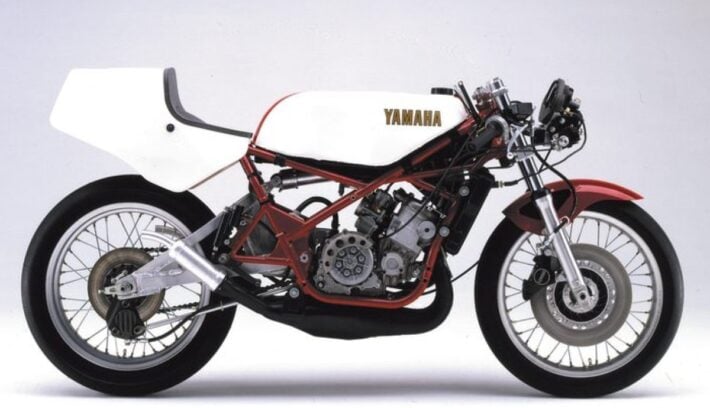 Yamaha rZ250