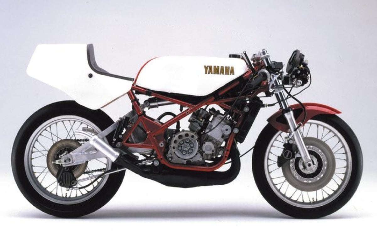 Yamaha rZ250